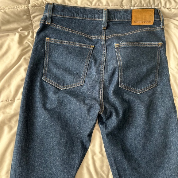 Denim Forum - THE YOKO HIGH RISE SLIM - Size 28L - Picture 4 of 4